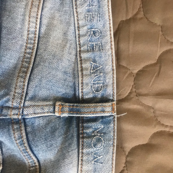 Zara Distressed Blue Jeans with Fringe - Picture 9 of 13